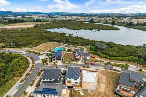 Photo of property in 29 Catalina Avenue, Rosehill, Papakura, 2113