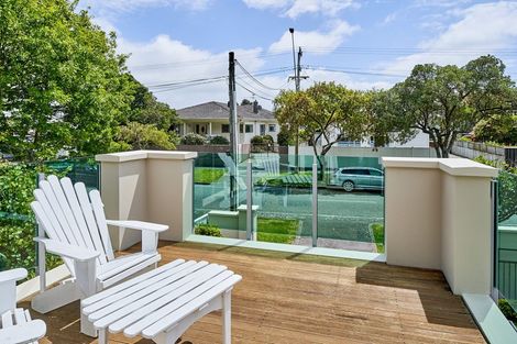 Photo of property in 437a Muritai Road, Eastbourne, Lower Hutt, 5013