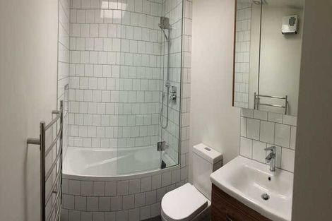 Photo of property in 3/3 Grove Road, Addington, Christchurch, 8024