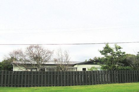 Photo of property in 69 Bluegum Road, Paraparaumu Beach, Paraparaumu, 5032