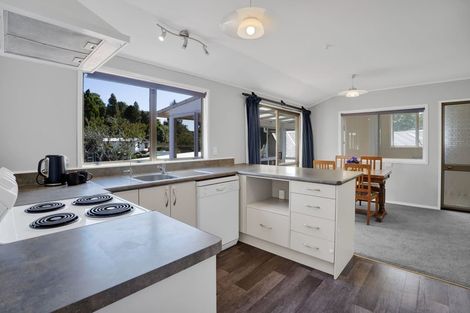 Photo of property in 87 Heta Road, Highlands Park, New Plymouth, 4312