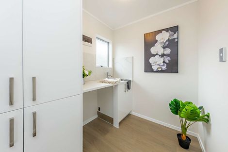 Photo of property in 4 Kepler Place, Clover Park, Auckland, 2019