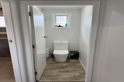 Photo of property in 16 Larnach Street, St Andrews, Hamilton, 3200