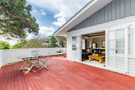 Photo of property in 1 Ruru Street, Waikanae, 5036