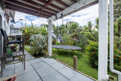 Photo of property in 32 Marlborough Avenue, Glenfield, Auckland, 0629