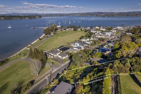 Photo of property in 37 Harbour View Road, Omokoroa, 3114