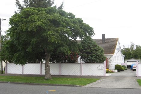Photo of property in 18 Brees Street, Epuni, Lower Hutt, 5011