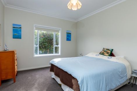 Photo of property in 1 Amelia Crescent, Waikawa, Picton, 7220