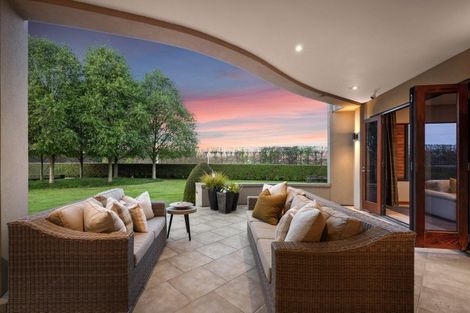 Photo of property in 375 Saint Georges Road, Havelock North, 4130