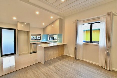 Photo of property in 8 Chelsea Avenue, Otahuhu, Auckland, 1062