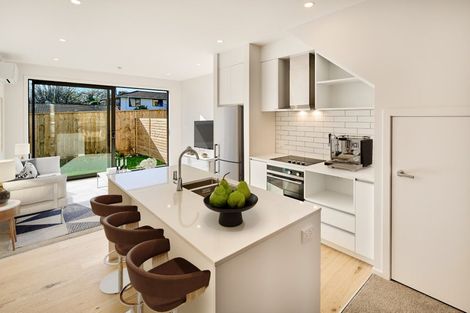 Photo of property in 15 Houhere Street, Paraparaumu, 5032