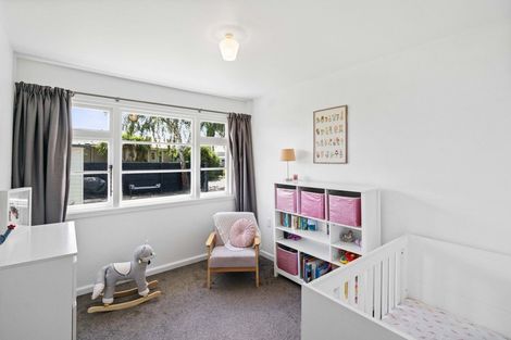 Photo of property in 2 Rustic Lane, Spreydon, Christchurch, 8024