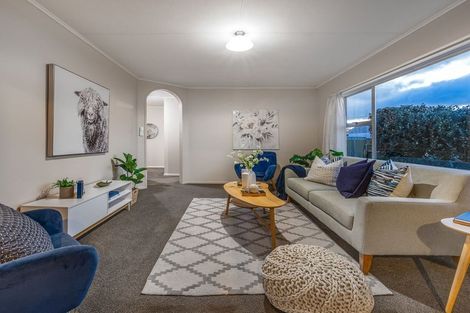 Photo of property in 52a Winchester Street, Levin, 5510