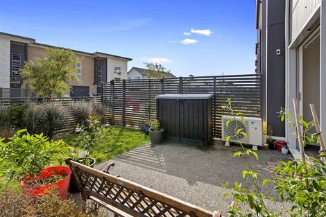 Photo of property in 34 Bluff Road, Kenepuru, Porirua, 5022