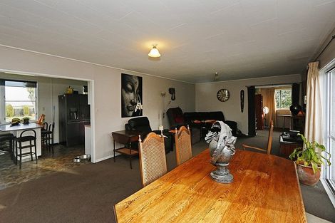 Photo of property in 176 Arawhata Road, Opunake, 4681