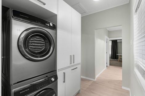Photo of property in 12 Somerset Crescent, Spreydon, Christchurch, 8024