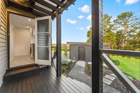 Photo of property in 498 Sandspit Road, Warkworth, 0982