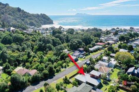 Photo of property in 53 Ocean View Road, Waihi Beach, 3611