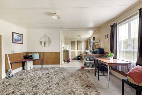 Photo of property in 17 Standish Street, Inglewood, 4330