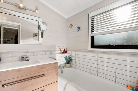 Photo of property in 68 Sunnex Road, Hamurana, Rotorua, 3096