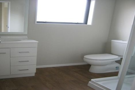 Photo of property in 35 Earlsworth Road, Mangere East, Auckland, 2024