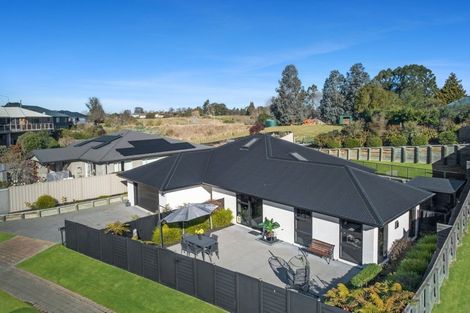 Photo of property in 19 Grove Avenue, Weston, Oamaru, 9401