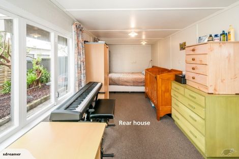 Photo of property in 39a Forrest Hill Road, Milford, Auckland, 0620