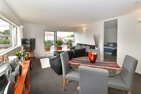 Photo of property in 205/252 Centreway Road, Orewa, 0931