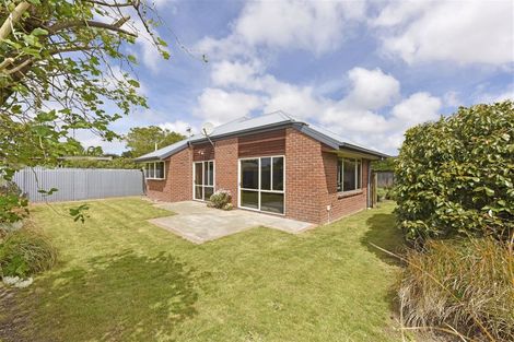 Photo of property in 6a Bentley Street, Russley, Christchurch, 8042