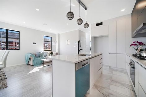 Photo of property in 78 Michael Bosher Way, Flat Bush, Auckland, 2019