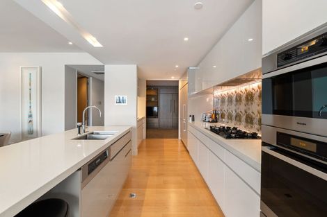 Photo of property in Clyde Quay Wharf, 3d/1 Clyde Quay Wharf, Te Aro, Wellington, 6011