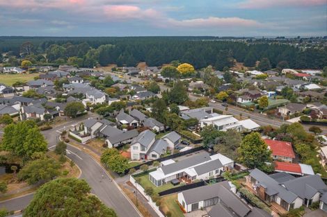 Photo of property in 5 Rockport Place, Parklands, Christchurch, 8083