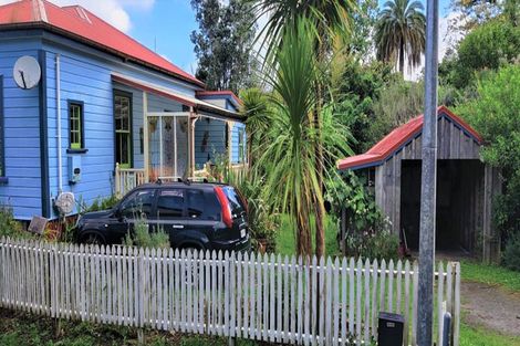 Photo of property in 4 Church Street, Kohukohu, 0491