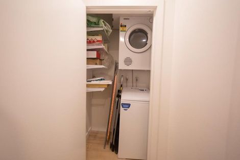 Photo of property in 4/2 Herne Bay Road, Herne Bay, Auckland, 1011