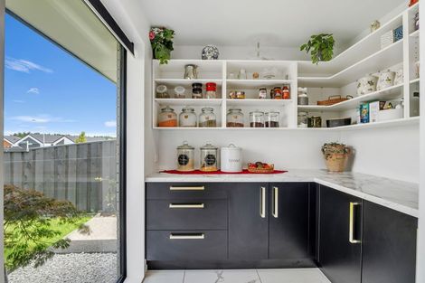 Photo of property in 17 Lusk Street, Rangiora, 7400