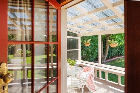 Photo of property in 247 College Street, West End, Palmerston North, 4412