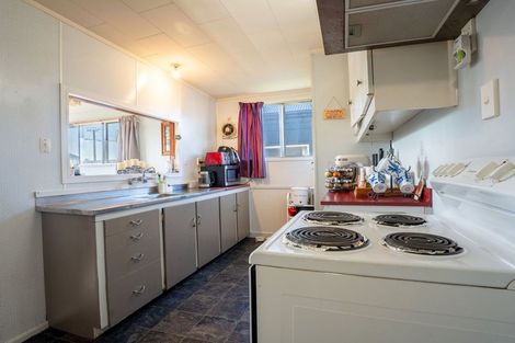 Photo of property in 15 De Carle Street, Saint Kilda, Dunedin, 9012