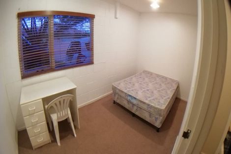 Photo of property in 234 Glamorgan Drive, Northcross, Auckland, 0630