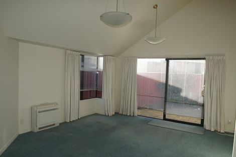 Photo of property in 13a Wiggins Street, Sumner, Christchurch, 8081