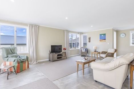 Photo of property in 41 Aurora Avenue, Snells Beach, 0920