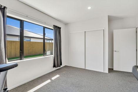 Photo of property in 41 Koura Drive, Rangiora, 7400