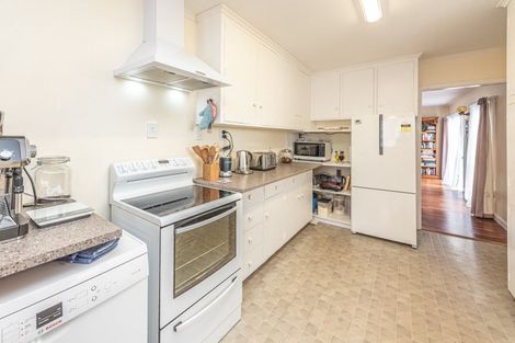 Photo of property in 60 Purnell Street, College Estate, Whanganui, 4500