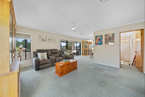 Photo of property in 5 Whakapaki Street, Urenui, 4375