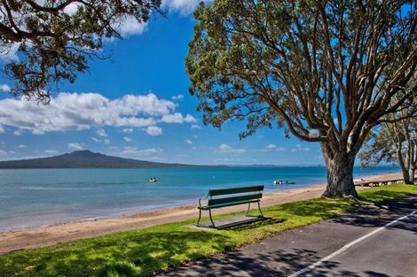 Photo of property in 27 Bardia Street, Belmont, Auckland, 0622