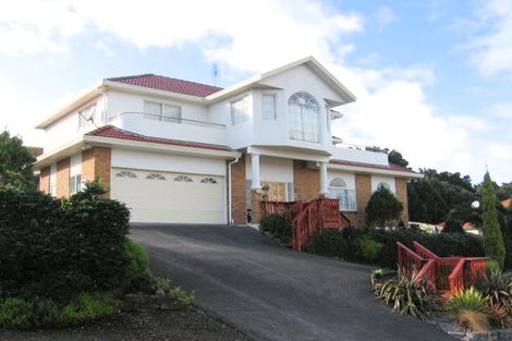 Photo of property in 7 Piper Place, Goodwood Heights, Auckland, 2105