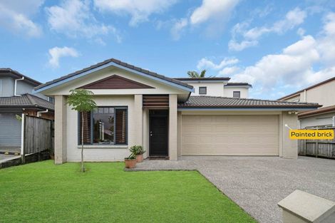 Photo of property in 11 Gordal Place, Flat Bush, Auckland, 2016