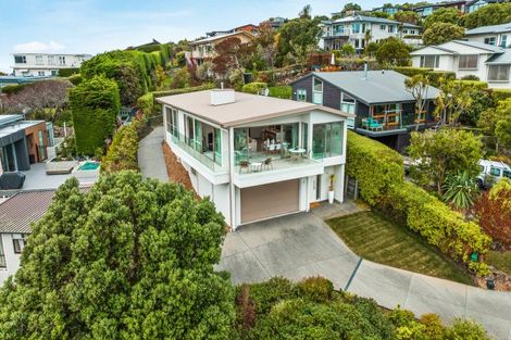 Photo of property in 320 Cannon Hill Crescent, Mount Pleasant, Christchurch, 8081