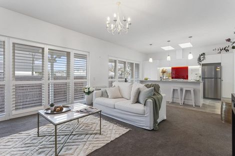 Photo of property in 48 Caledonian Road, St Albans, Christchurch, 8014