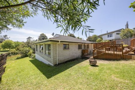 Photo of property in 1/69 Glencoe Road, Browns Bay, Auckland, 0630