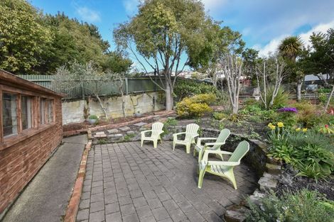 Photo of property in 7 Easther Crescent, Kew, Dunedin, 9012